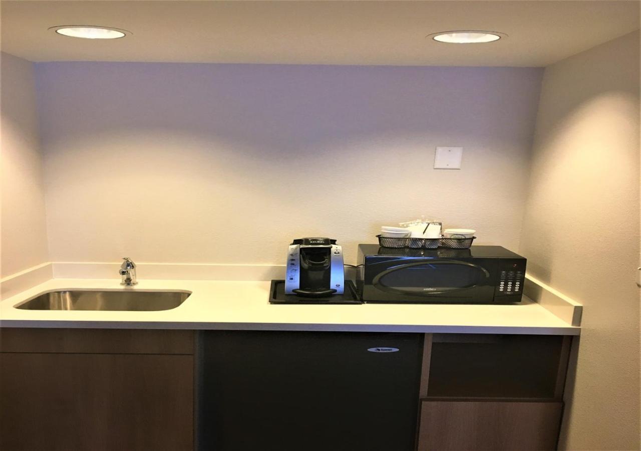 Hotel - Cool Springs By Ihg 3*