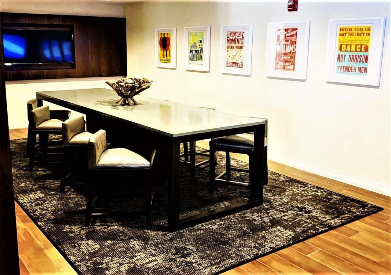 - Cool Springs By Ihg Hotel 3*