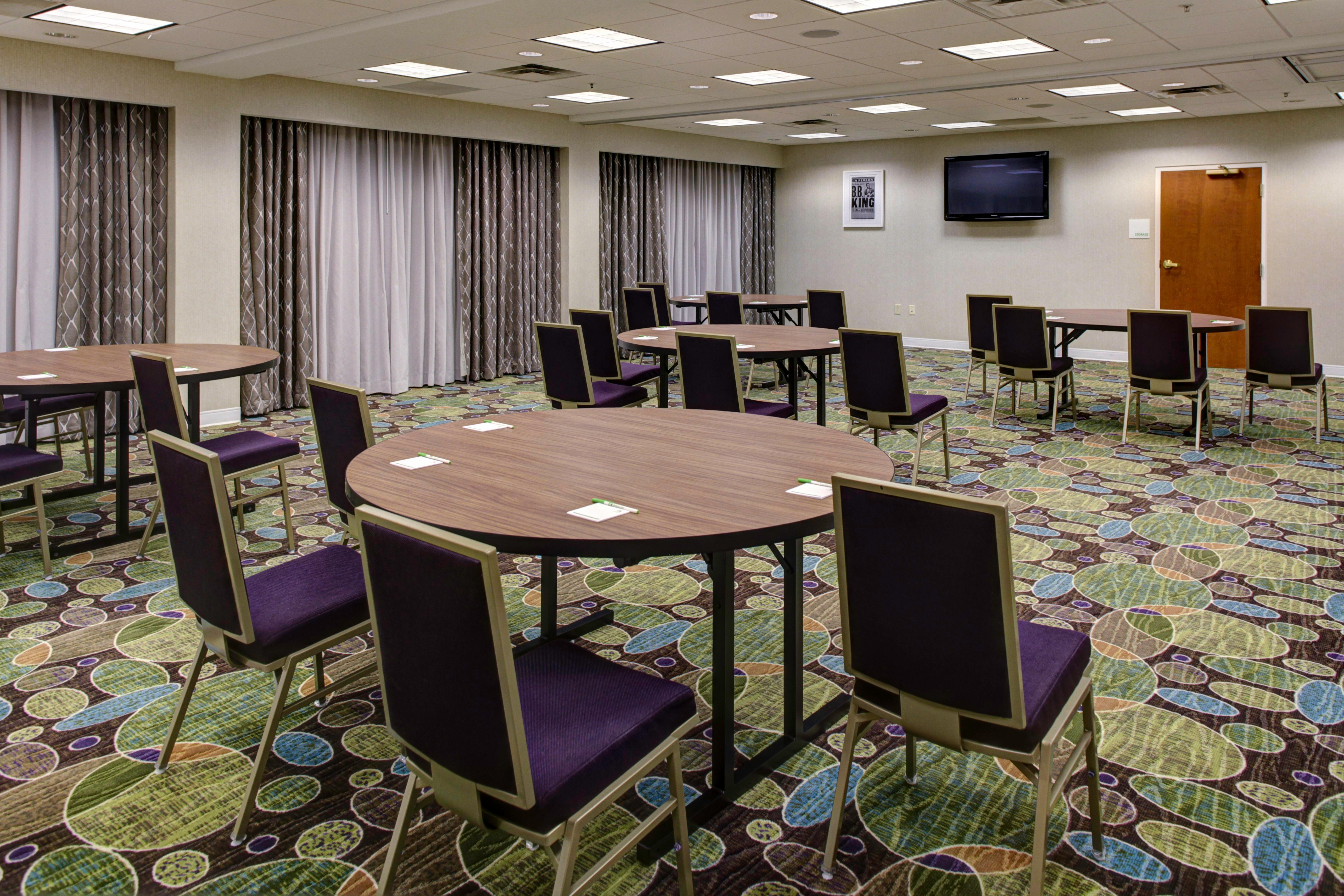 - Cool Springs By Ihg Hotel