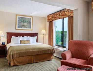 - Cool Springs By Ihg Hotel