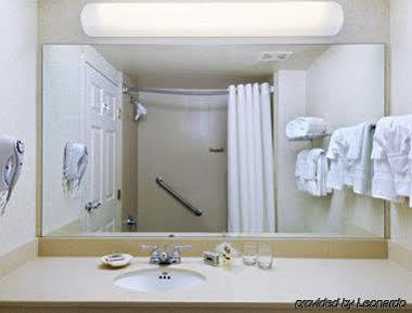 - Cool Springs By Ihg Hotel Franklin